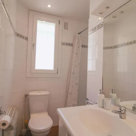 Appartement Le Quatre #air Conditioning #downtown #cozy Cannes